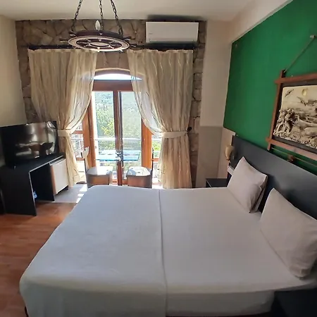 Zone Bellapais Otel Girne