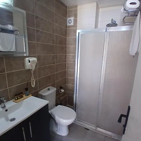 Zone Bellapais Otel *